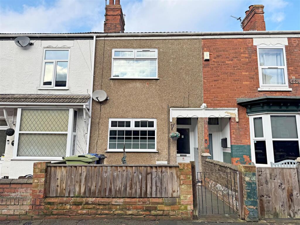 Main image of property: Oole Road, Cleethorpes, N.E. Lincs, DN35 8LR