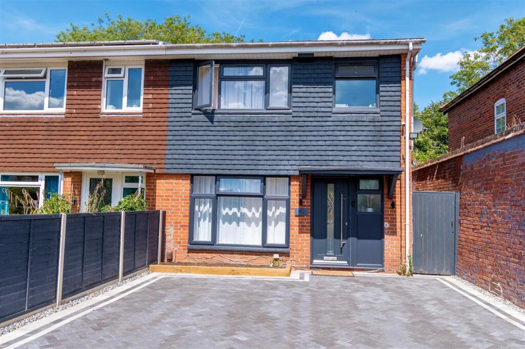 Main image of property: Oakmount Avenue, Southampton
