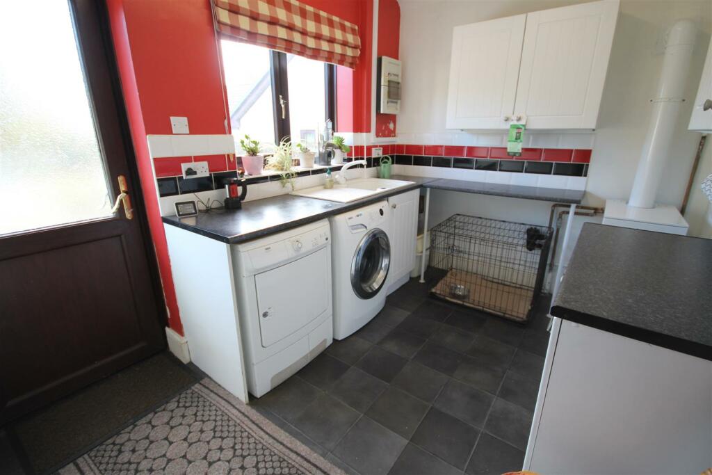 Additional property image - Ram Hill, Coalpit Heath, Bristol