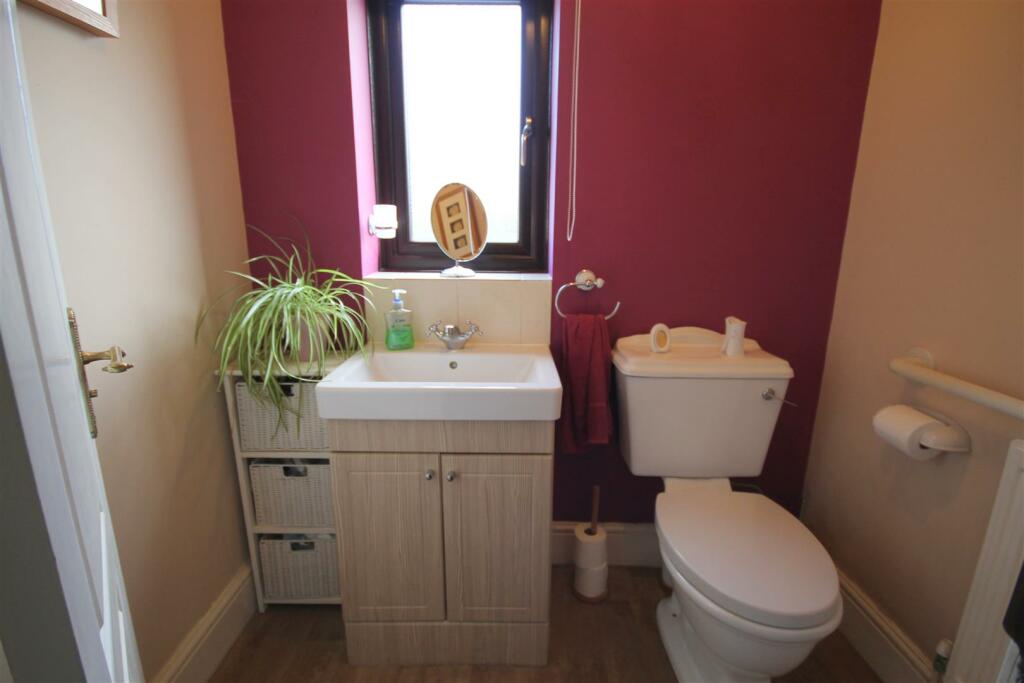 Additional property image - Ram Hill, Coalpit Heath, Bristol