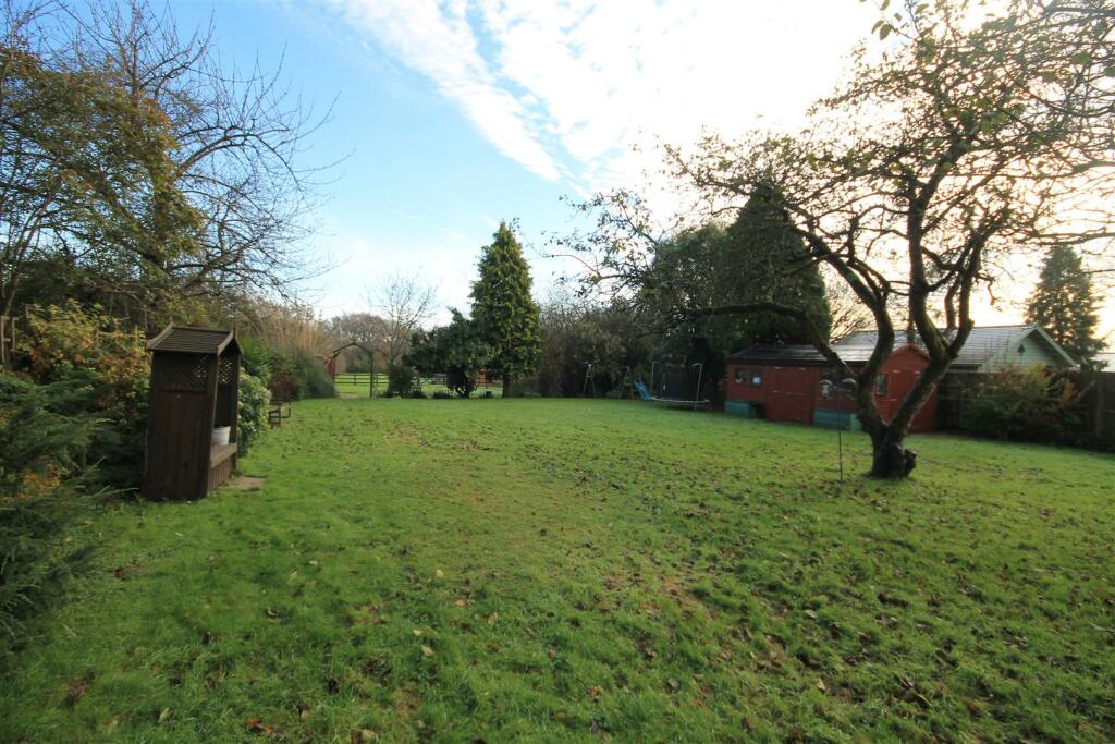 Additional property image - Ram Hill, Coalpit Heath, Bristol