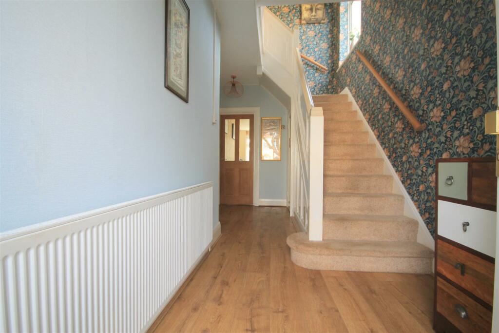 Additional property image - Cleeve Hill, Downend, Bristol