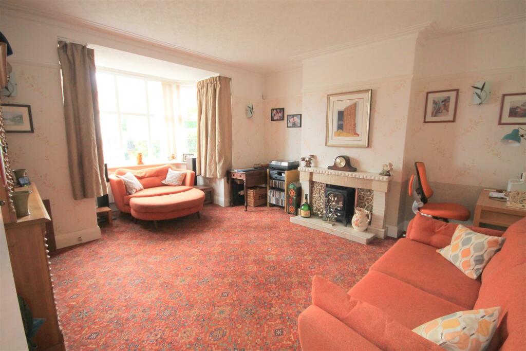 Additional property image - Cleeve Hill, Downend, Bristol
