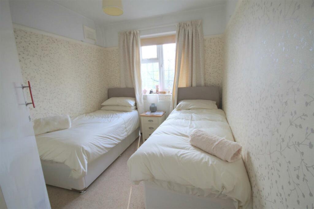 Additional property image - Cleeve Hill, Downend, Bristol