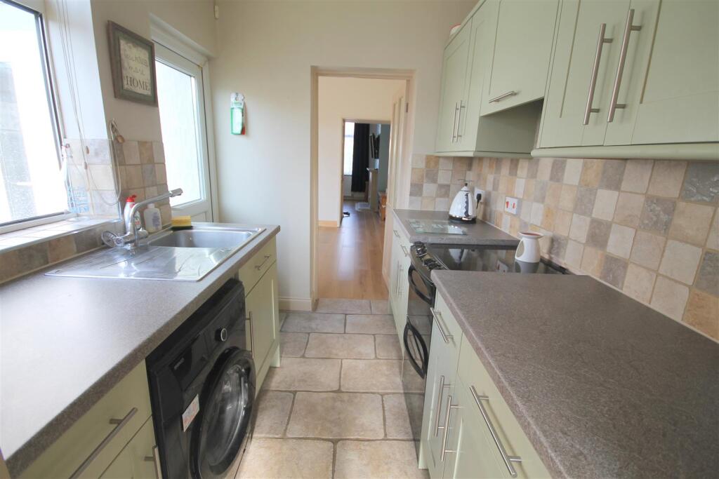 Additional property image - 3 Leicester SquareSoundwellBristol
