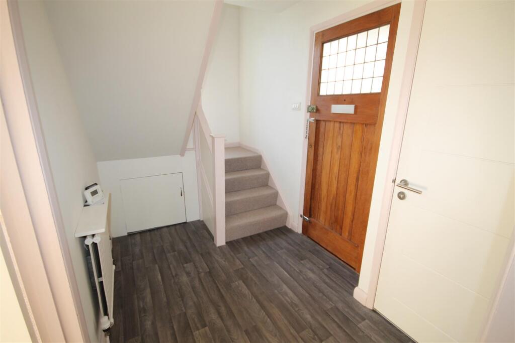 Additional property image - Malmains Drive, Frenchay, Bristol