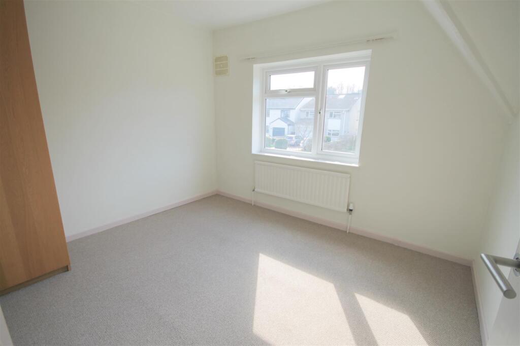 Additional property image - Malmains Drive, Frenchay, Bristol