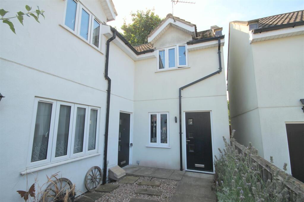 Main image of property: Verde Close, Soundwell, Bristol