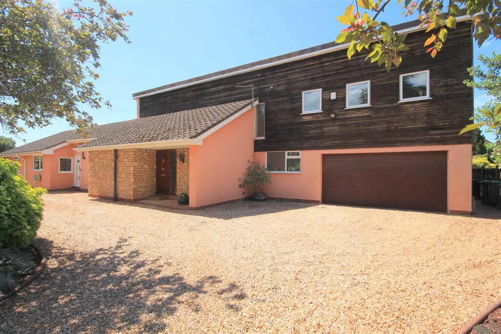 Main image of property: Bristol Road, Frenchay, Bristol