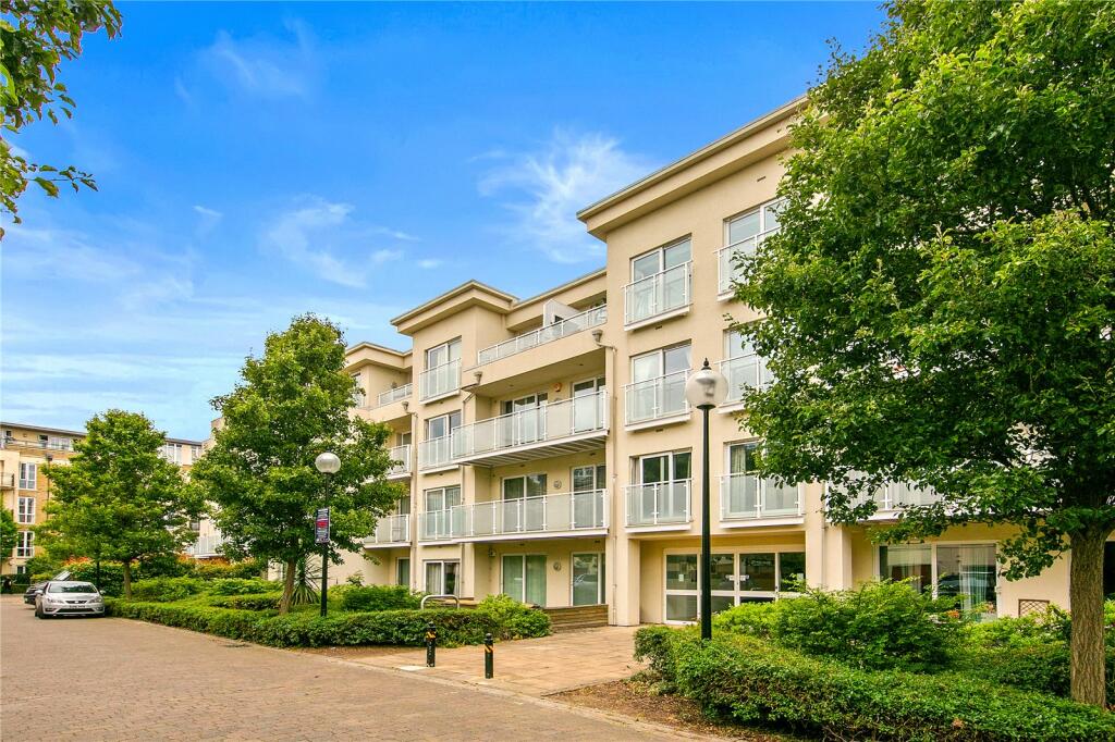 Main image of property: Saffron House, 7 Woodman Mews, Kew, Surrey, TW9