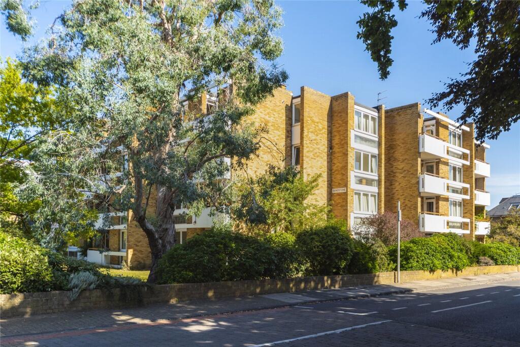 Main image of property: Kent Road, Kew, Surrey, TW9