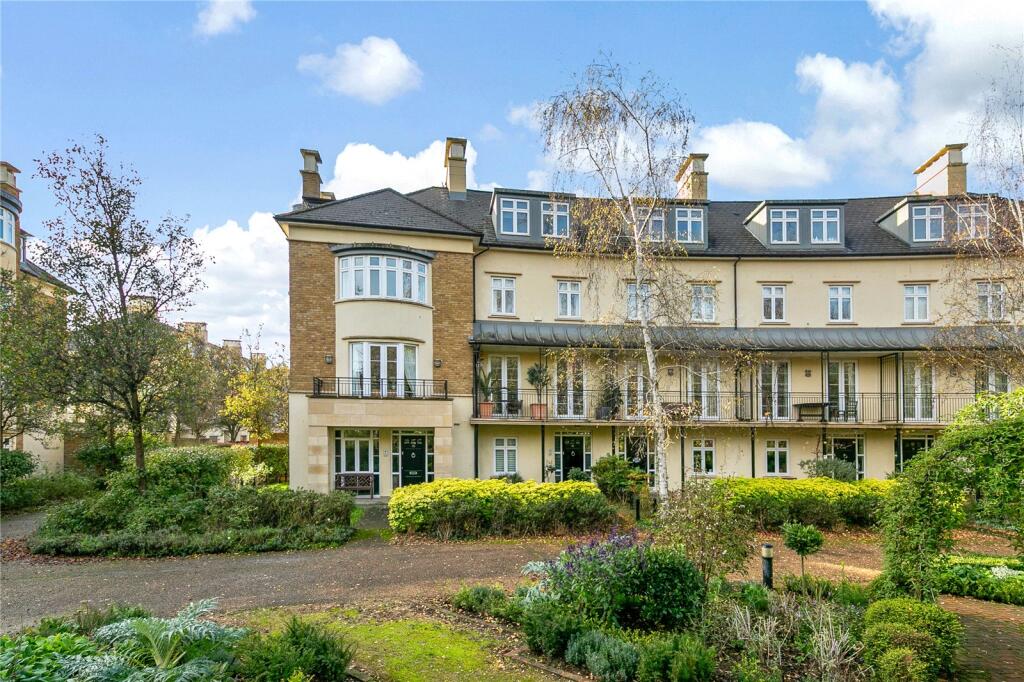 Main image of property: Kelsall Mews, Kew, Surrey, TW9