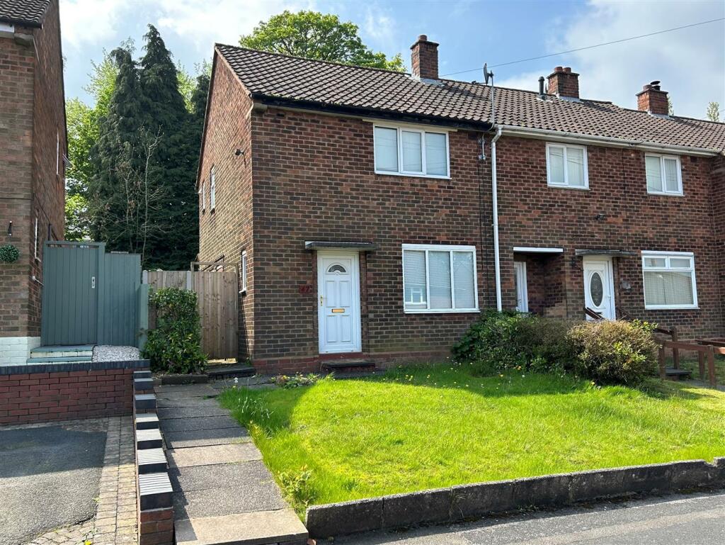 2 bedroom end of terrace house for sale in Cornwall Avenue, Oldbury, B68