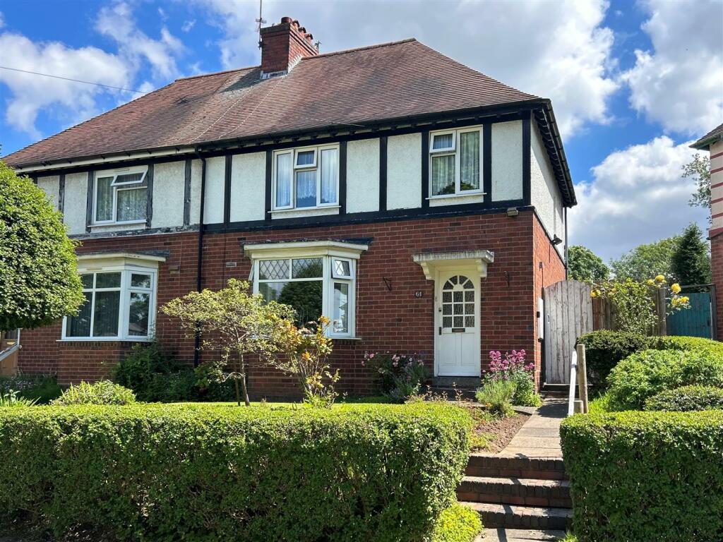3 bedroom semidetached house for sale in Clent Road, Oldbury, B68