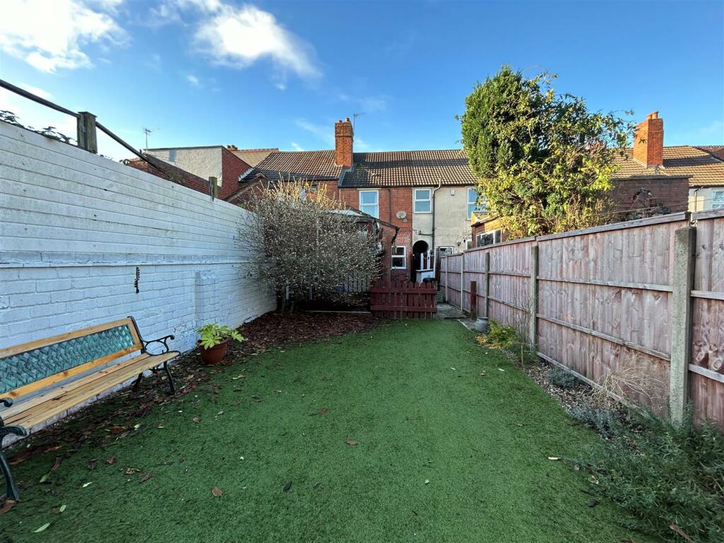 Additional property image - Vicarage Road, Halesowen, West Midlands