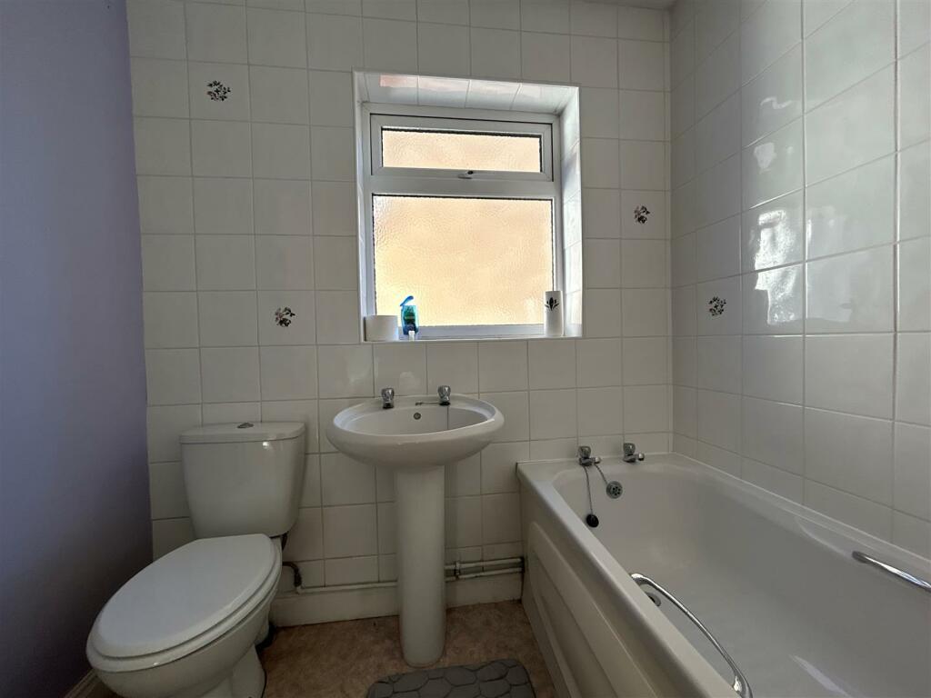 Additional property image - Johnsons Grove, Oldbury