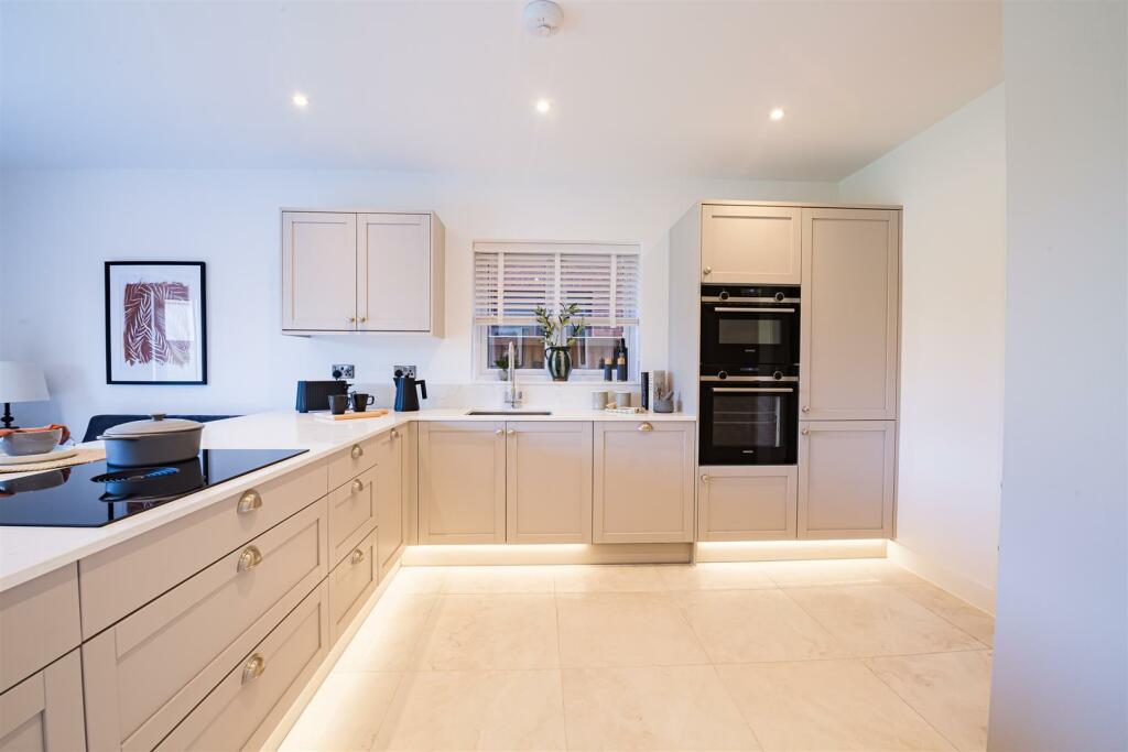 Additional property image - Kent Road, Halesowen