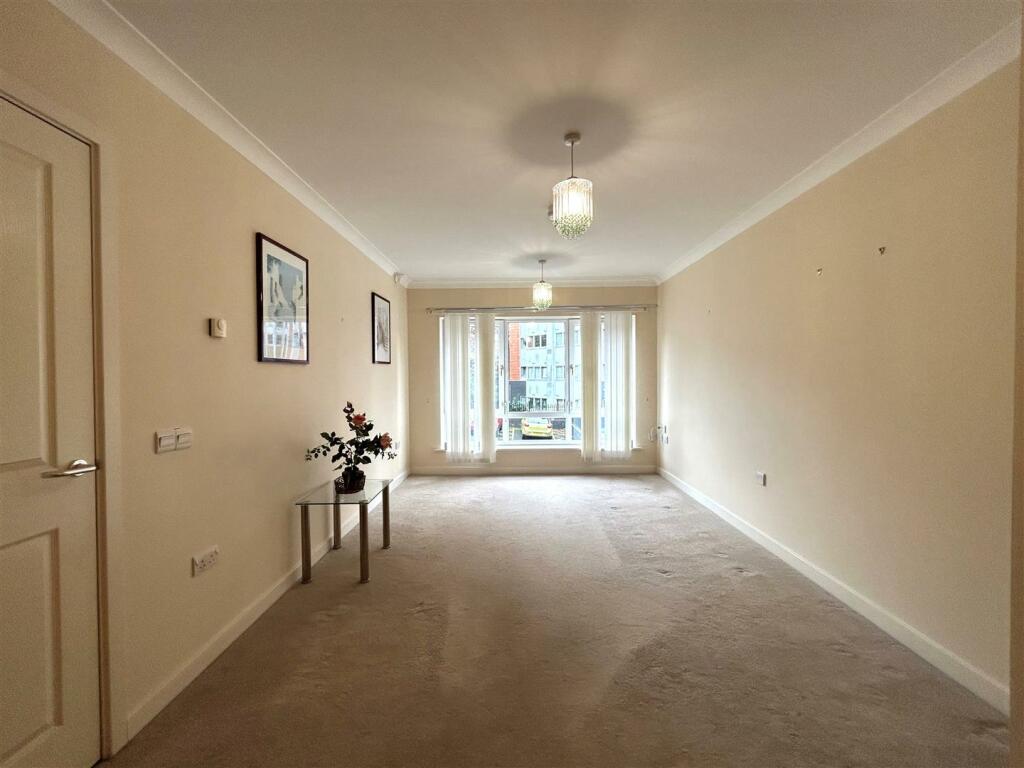 Additional property image - Queensway, Oldbury