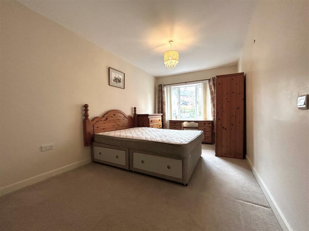 Additional property image - Queensway, Oldbury