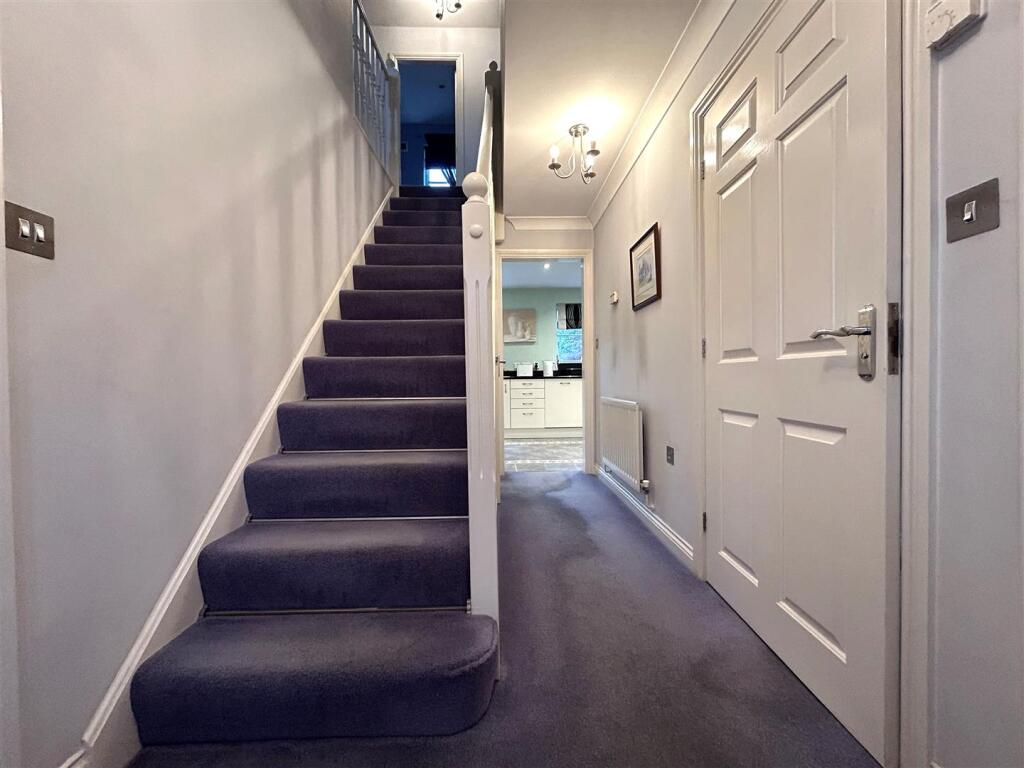 Additional property image - Carpenter Glade, Halesowen