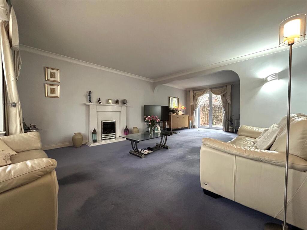 Additional property image - Carpenter Glade, Halesowen