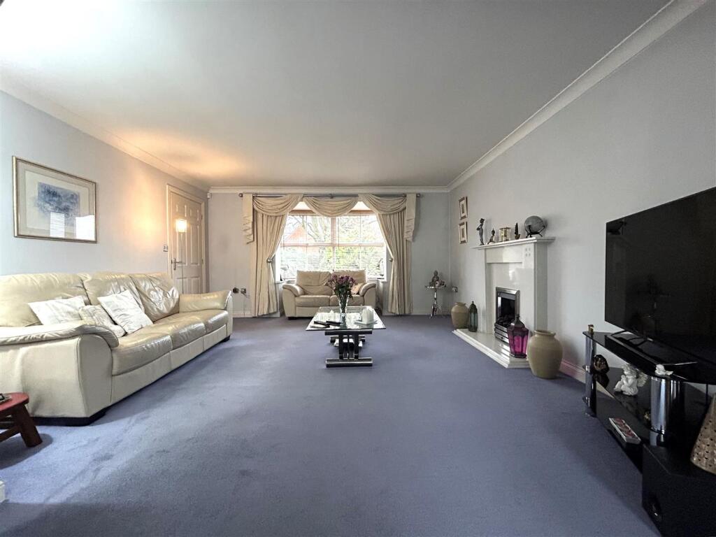 Additional property image - Carpenter Glade, Halesowen