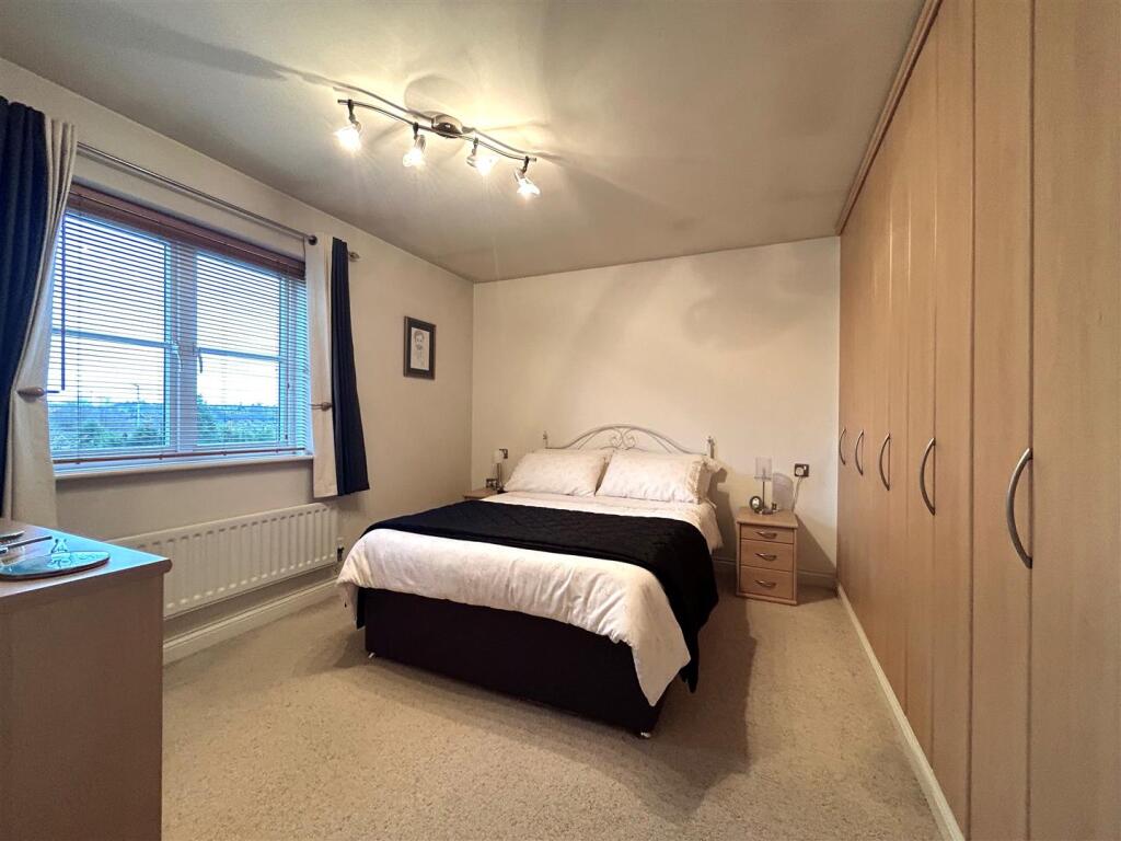 Additional property image - Carpenter Glade, Halesowen