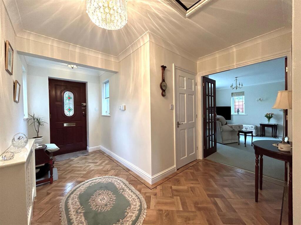 Additional property image - Woodgreen Road, Oldbury