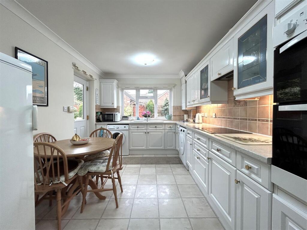 Additional property image - Woodgreen Road, Oldbury