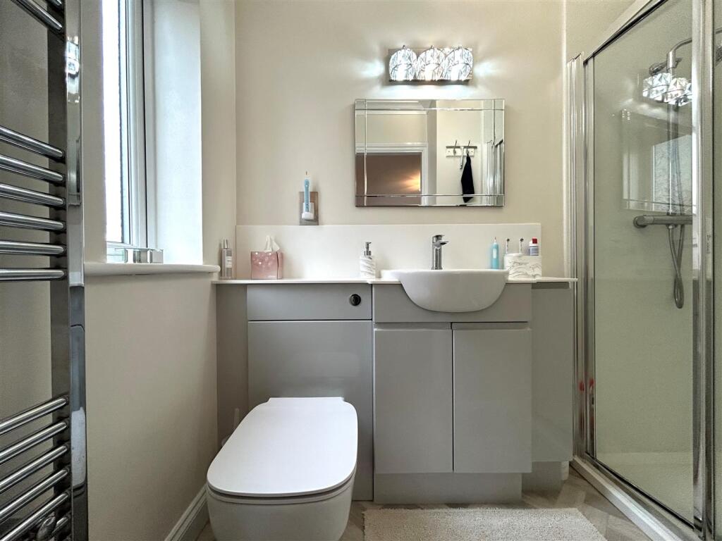 Additional property image - Woodgreen Road, Oldbury