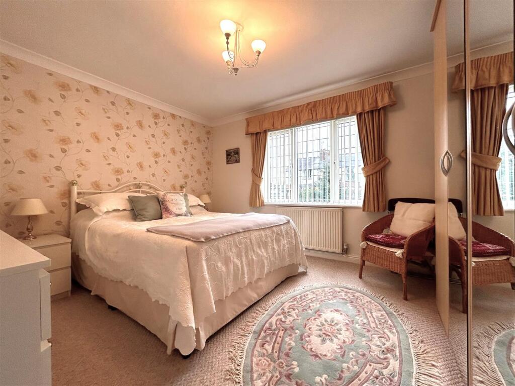 Additional property image - Woodgreen Road, Oldbury