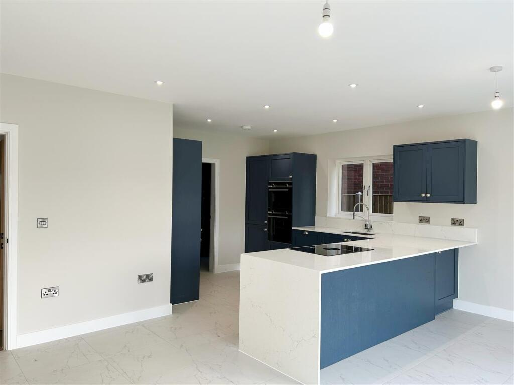 Additional property image - Kent Road, Halesowen