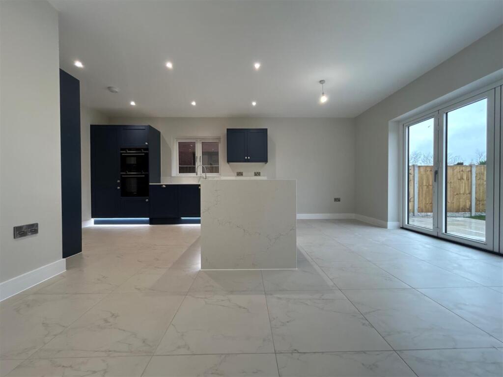 Additional property image - Kent Road, Halesowen