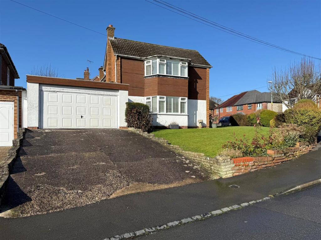 Additional property image - Raddens Road, Halesowen