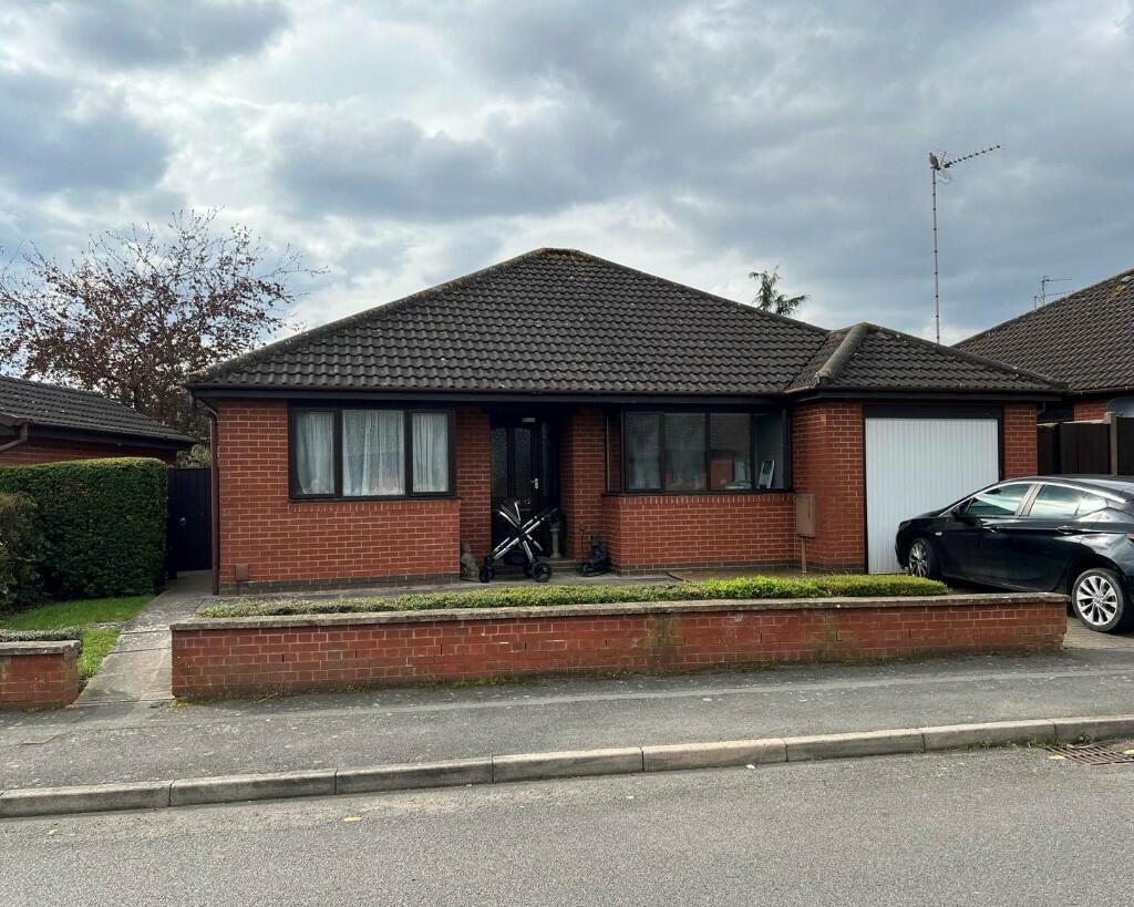 3 bedroom detached bungalow for rent in The Kintyre, Coventry, West Midlands, CV2