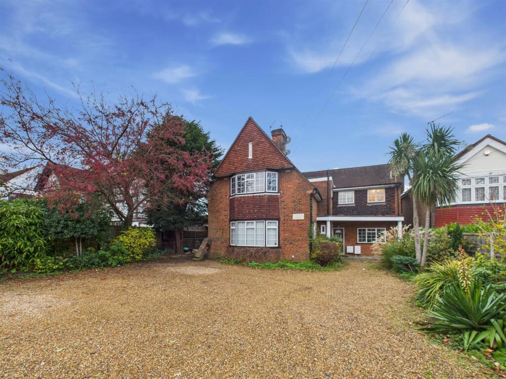 Main image of property: Ickenham Road, Ruislip