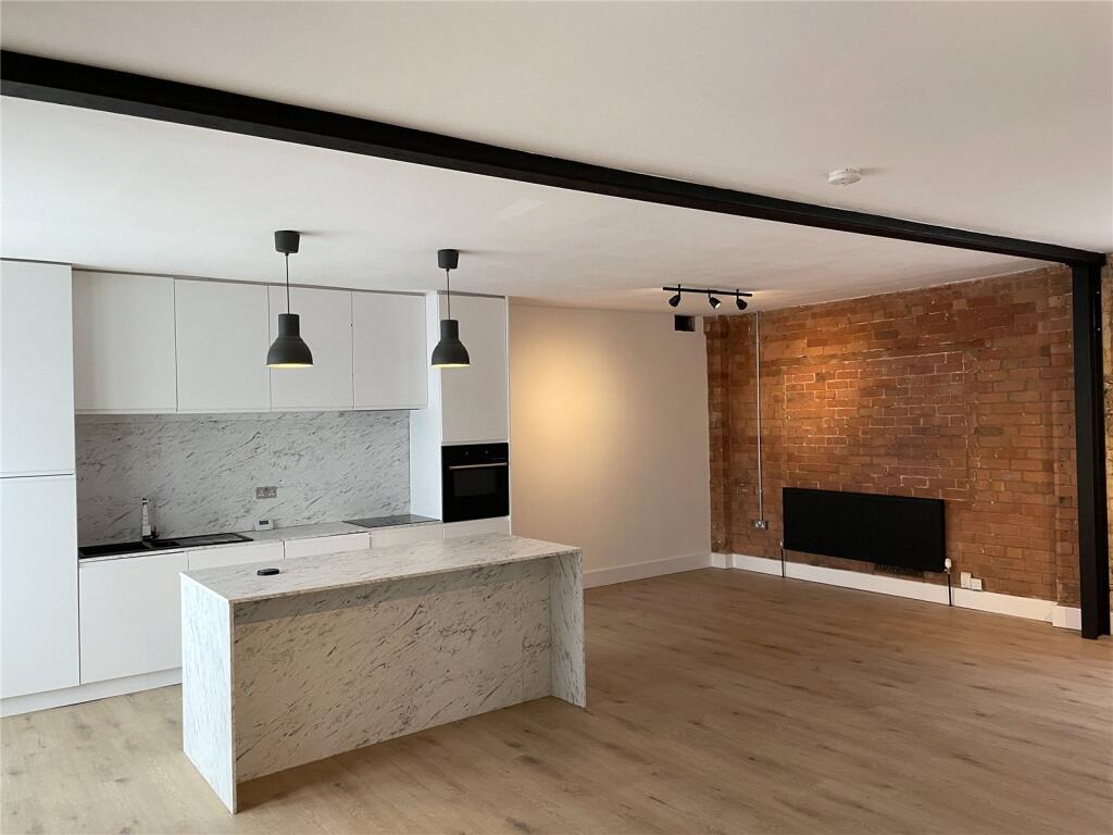 Main image of property: Hucknall Road, Nottingham, Nottinghamshire, NG5