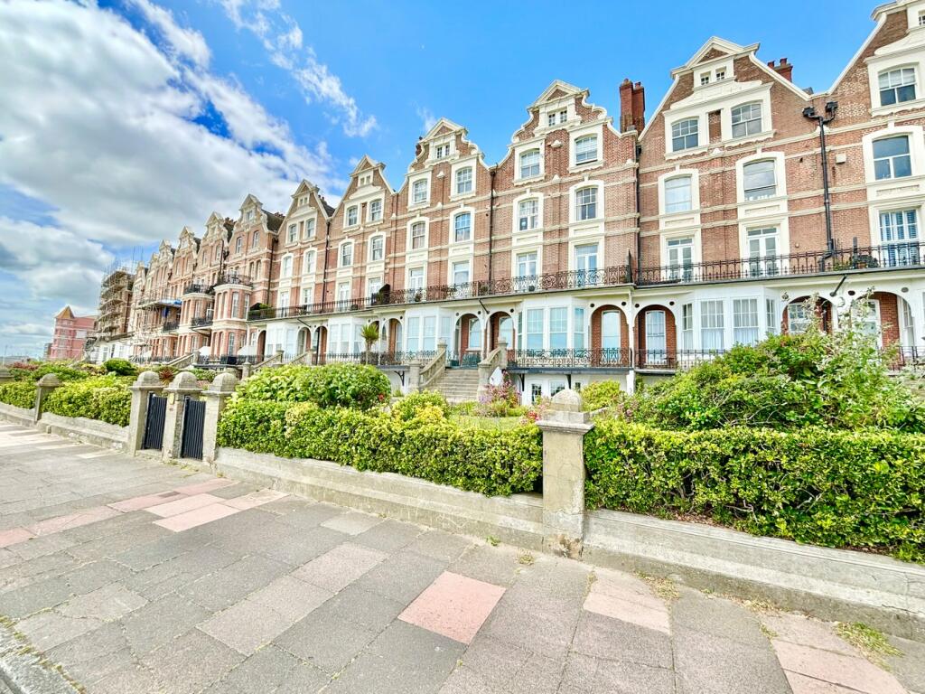 1 bedroom apartment for rent in Carlton Court, Knole Road, Bexhill on