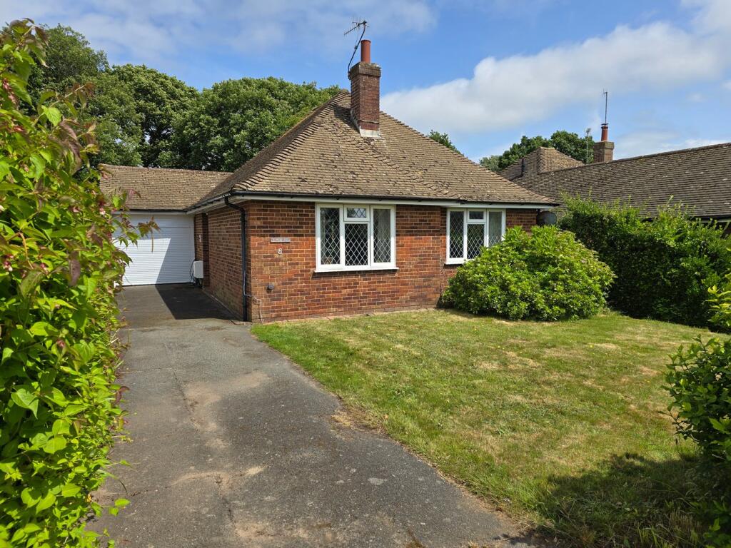 Main image of property: Highlands Close, Bexhill-on-Sea, TN39