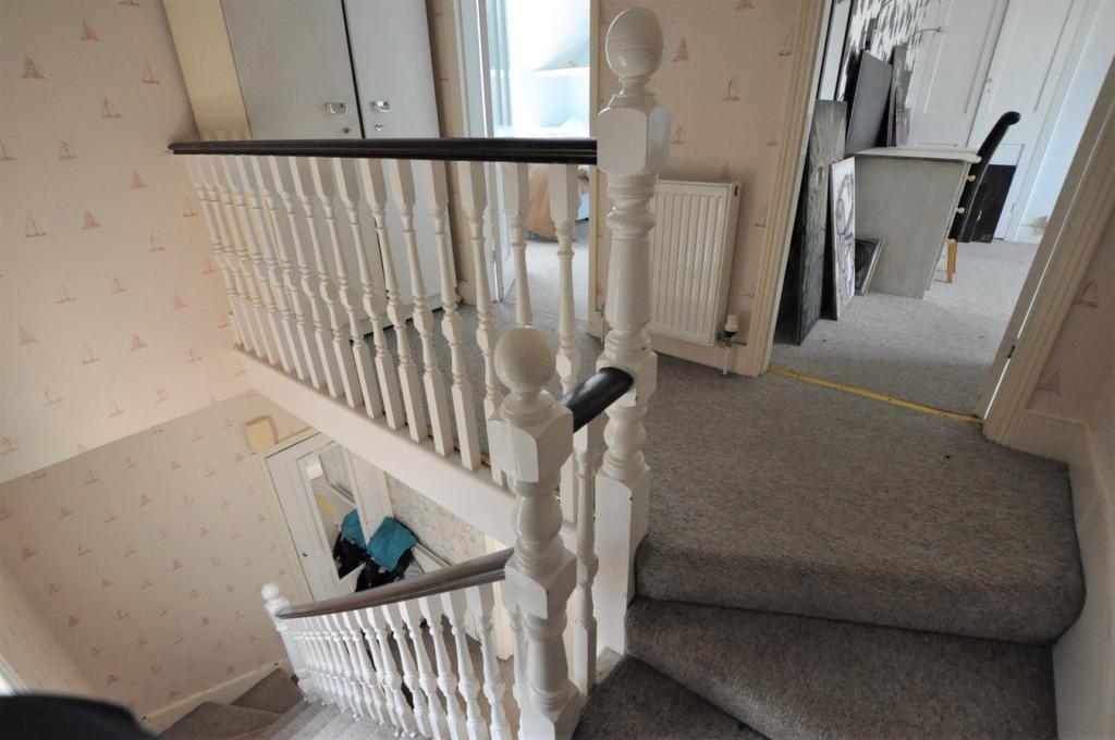 4 bedroom town house for sale in Albany Road, BexhillonSea, TN40