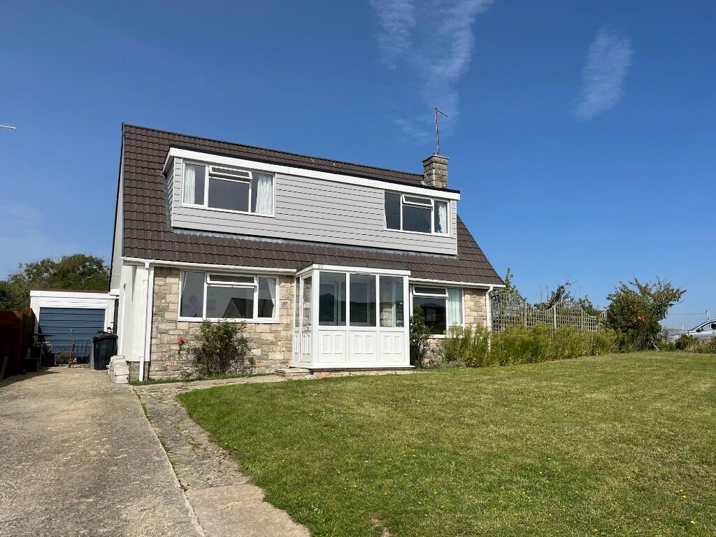 4 bedroom detached house for sale in North Swanage, BH19