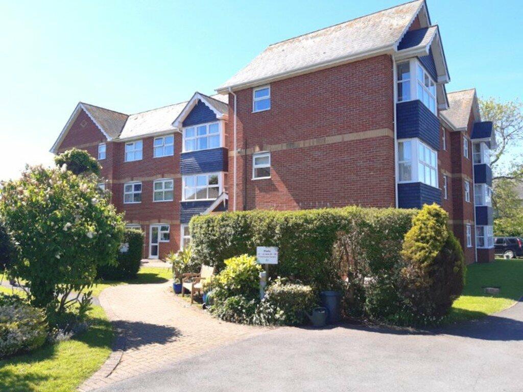 2 bedroom flat for sale in Long Causeway, Exmouth, EX8