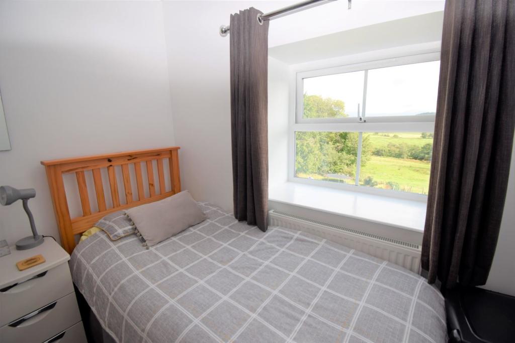 5 bedroom detached house for sale in Penmorfa, Porthmadog, LL49