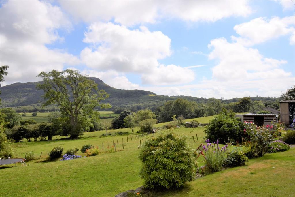 5 bedroom detached house for sale in Penmorfa, Porthmadog, LL49