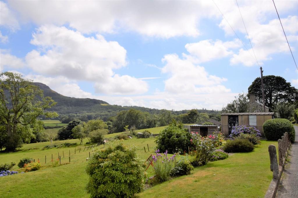 5 bedroom detached house for sale in Penmorfa, Porthmadog, LL49