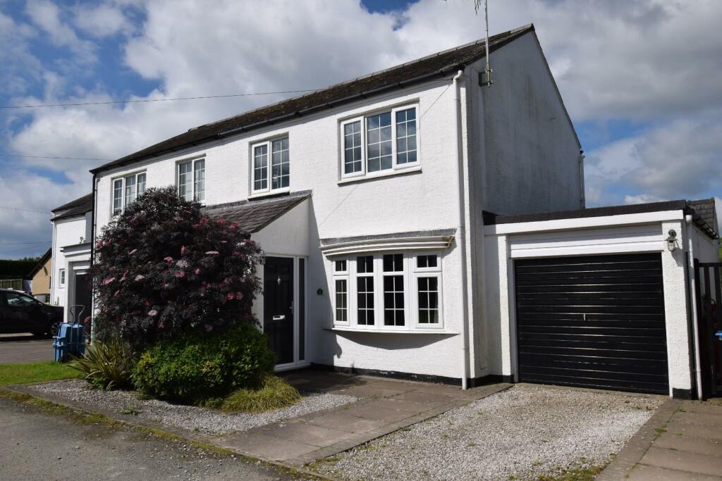 3 bedroom semidetached house for sale in Tyddyn Adi, Morfa Bychan, LL49
