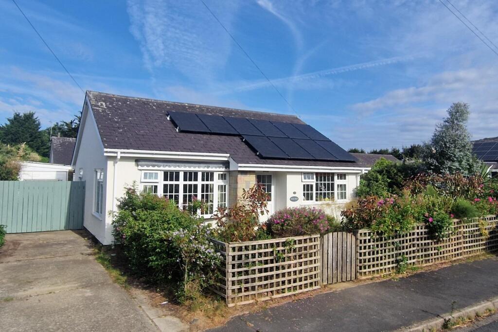 Main image of property: Y Ffridd, Morfa Bychan