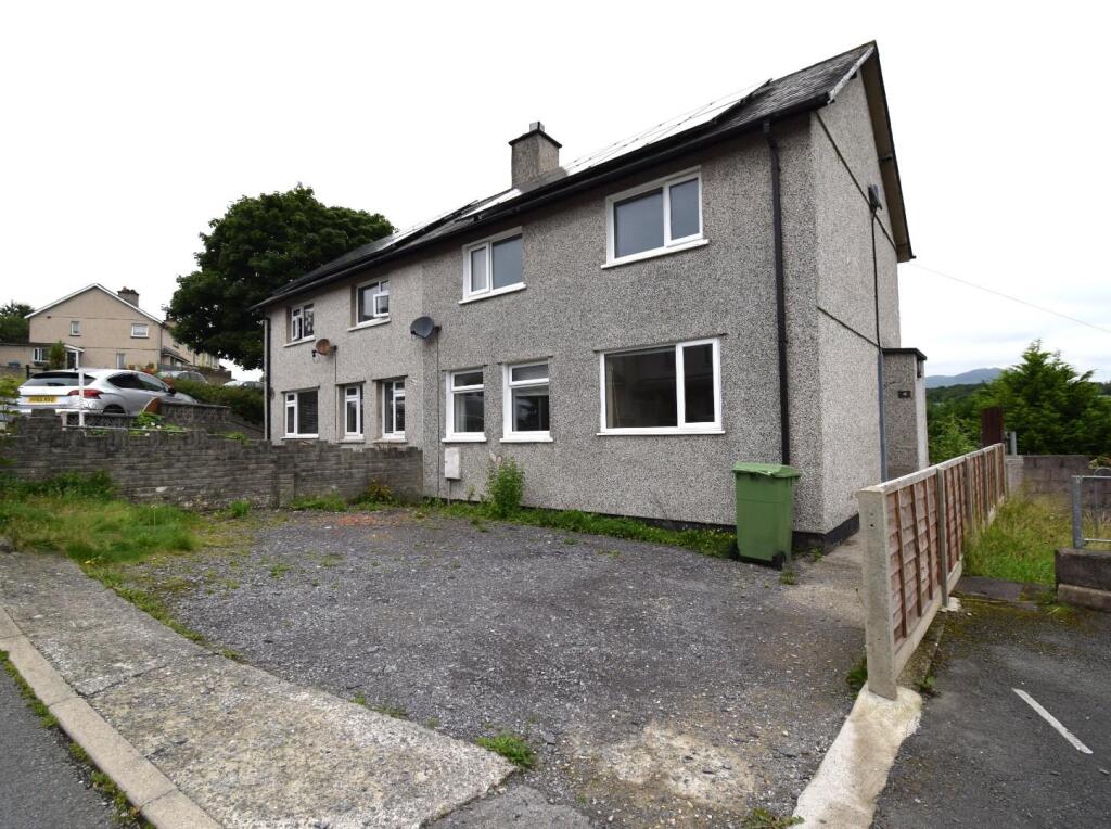 Main image of property: Adwy Ddu Estate, Penrhyndeudraeth