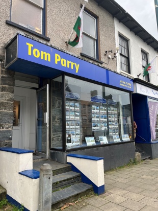 Tom Parry & Co, Porthmadogbranch details