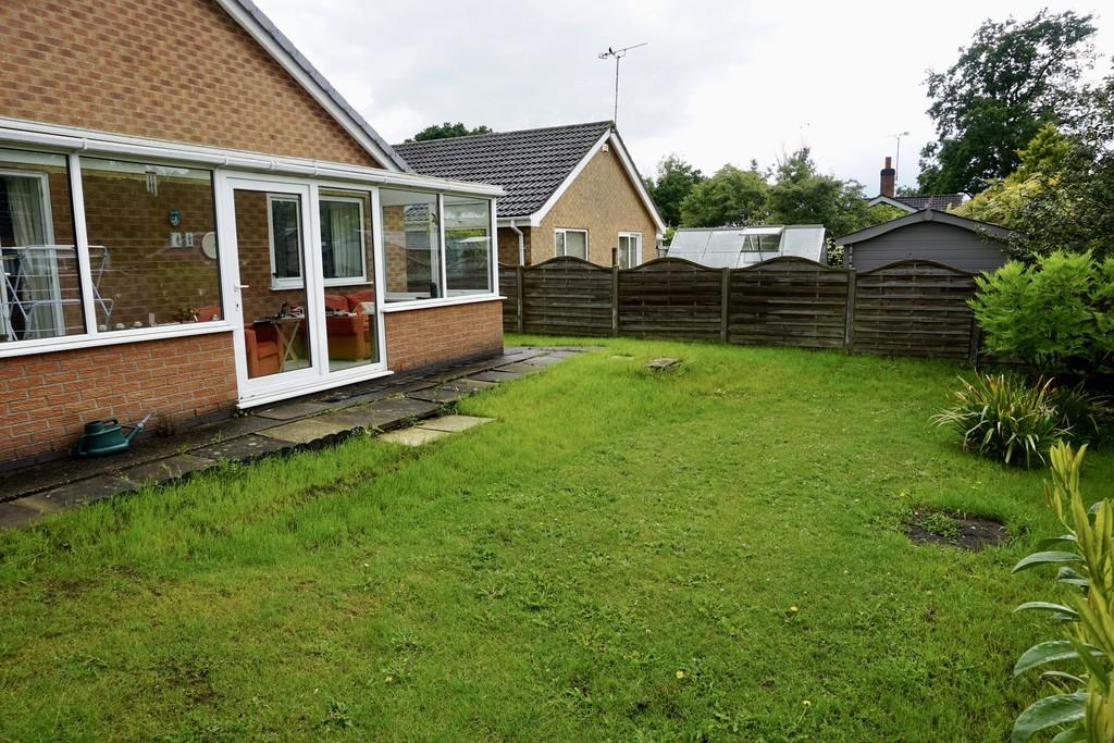 3 bedroom detached bungalow for sale in Heather Close, Woodhall Spa, LN10